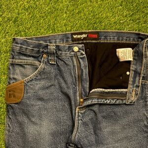 Wrangler Riggs Fleece lined blue jeans